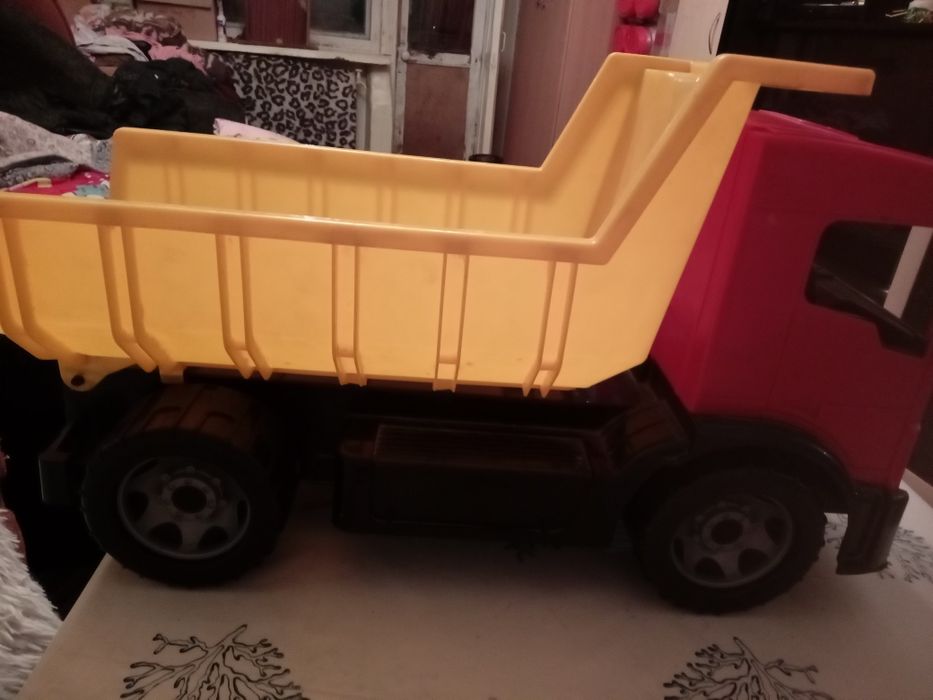 Камаз и толокар детский