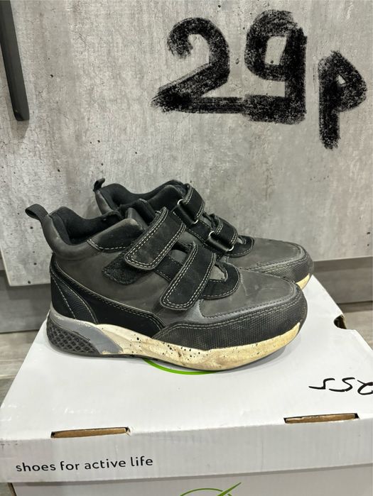 Продам детские обуви