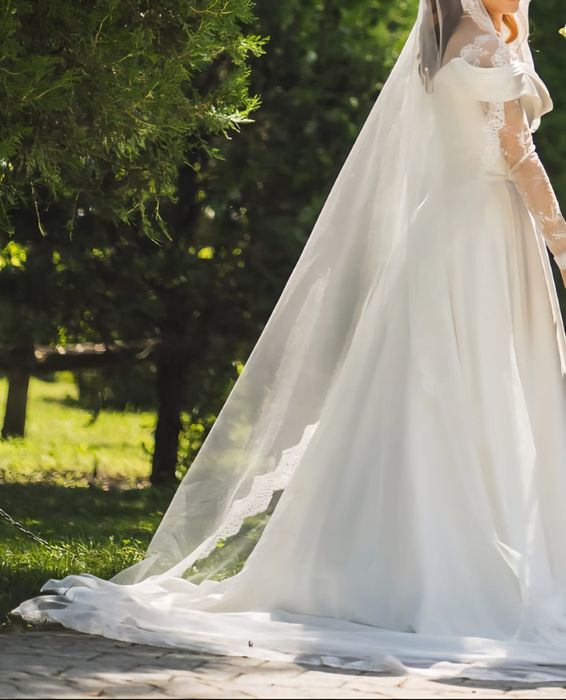 Rochie mireasa lunga / scurta