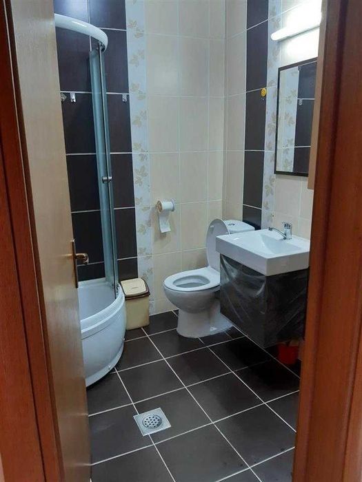 Дава се под наем Двустаен апартамент в София, Гевгелийски - 65 кв.м за 459 € - Снимка #2