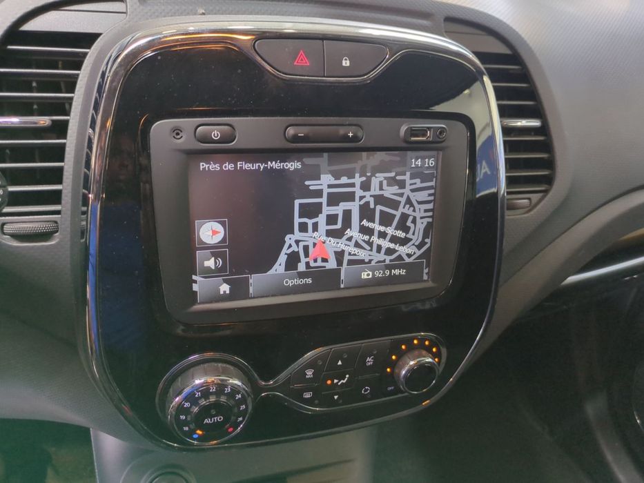 Renault Captur Ediție Bicolore Impecabil Camera Climatronic