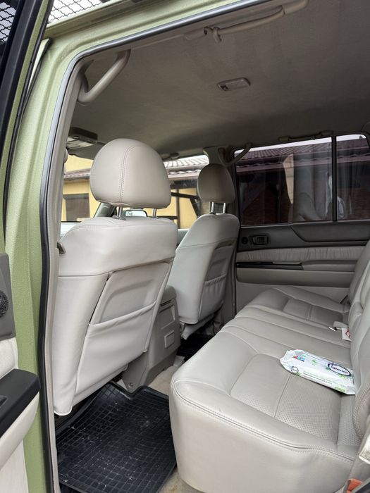 Nissan patol y61 lung autoutilitara 4 locuri