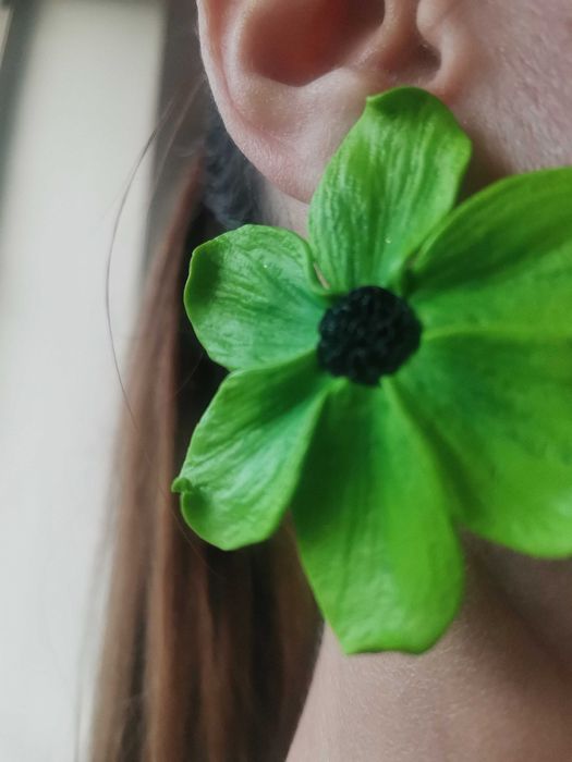 Cercei realizati manual din lut polimeric fimo