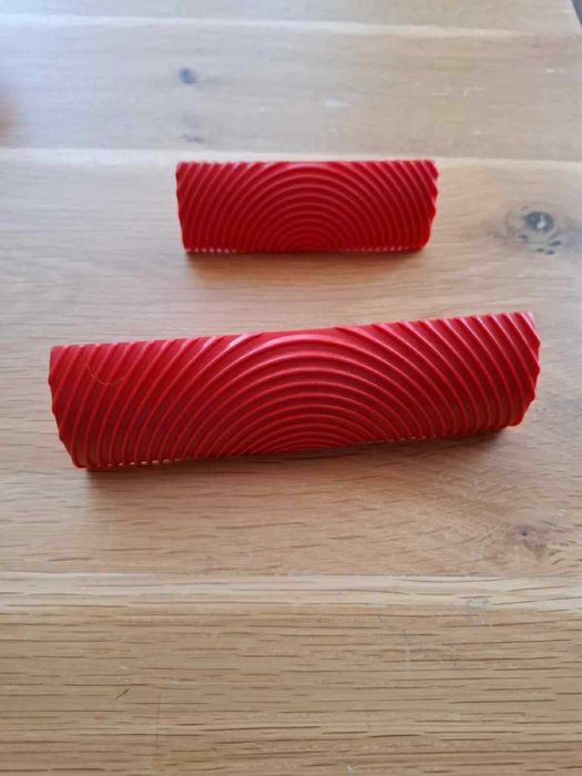 Гребен/фладер за дървесен ефект с тебеширена и друга боя