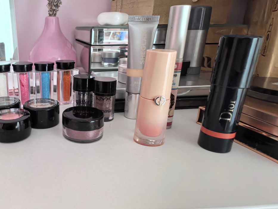 Козметика Kryolan, the balm, Armani, Dior, BH, Revolution, Nyx