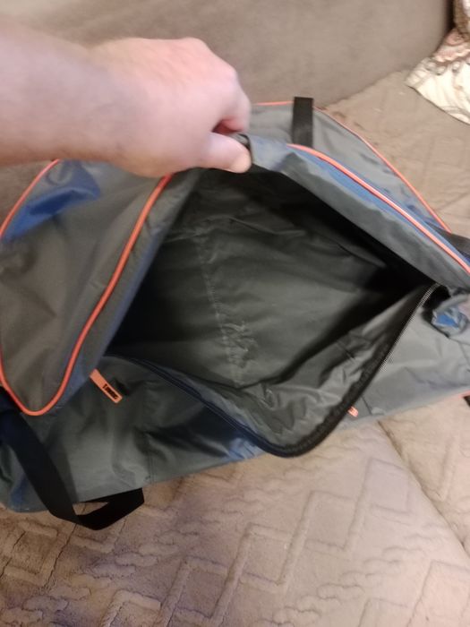 Рундук вперед на нос.