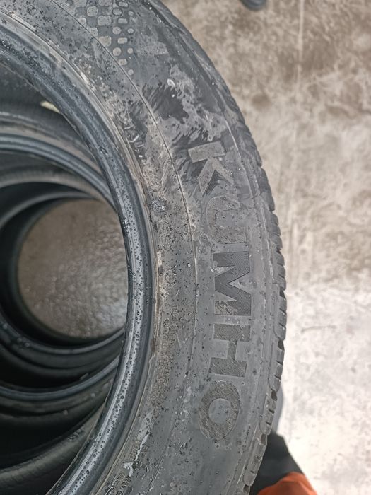 Kumho 235/55/17 ideal SROCHNO