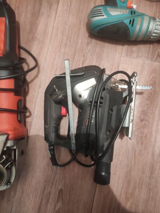 Болгарка ,лобзик,шуроповерт на проводе