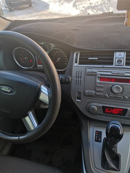 Продам авто Ford Kuga