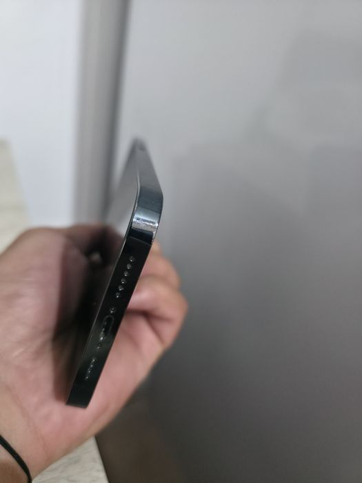 Vând IPhone 12 pro max