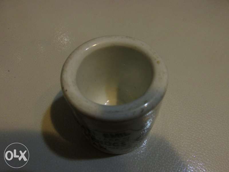 Порцеланов напръстник,свещник ретро снимки и закачалка