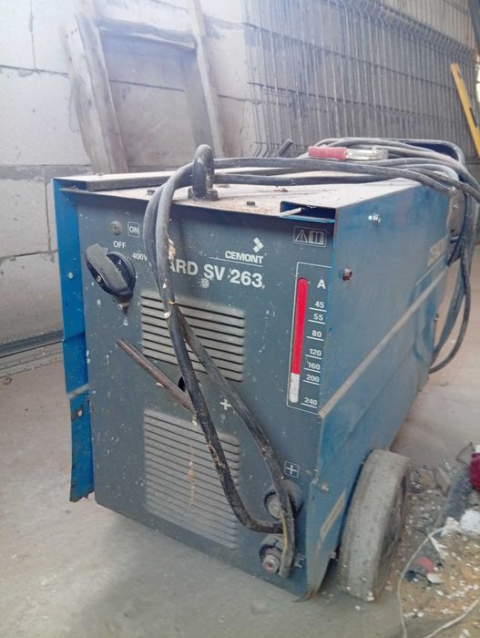 Vând aparat profesional de sudura