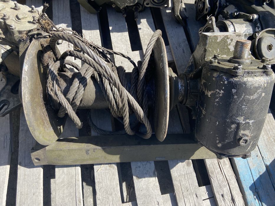 Блок лебедки (лебедка)