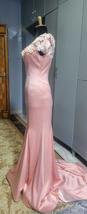 Вечерние платья б/у