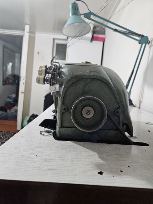 Немецкий фабричный оверлок