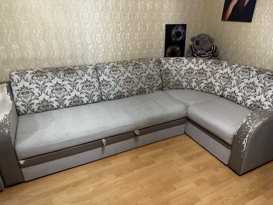 Продам диван б/у