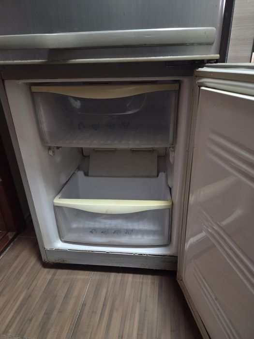 Холодильник самсунг