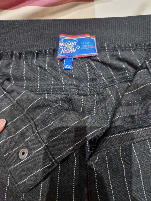 Детски панталон с кант