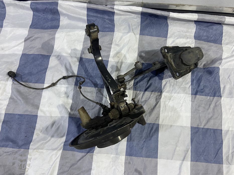 fuzeta spate VW Golf 5- dezmembrari Vw Golf 5