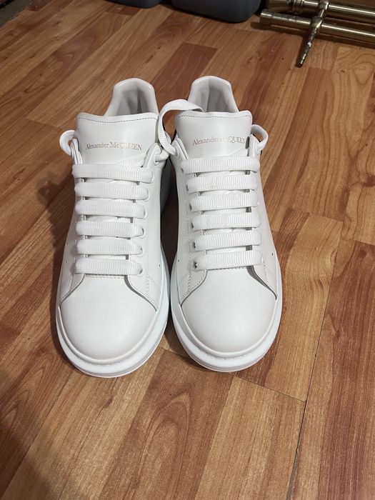 vand alexander mcqueen originali