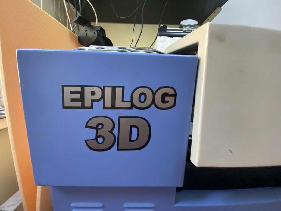 Plotter Laser CO₂ EPILOG 3D – Gravare și Tăiere