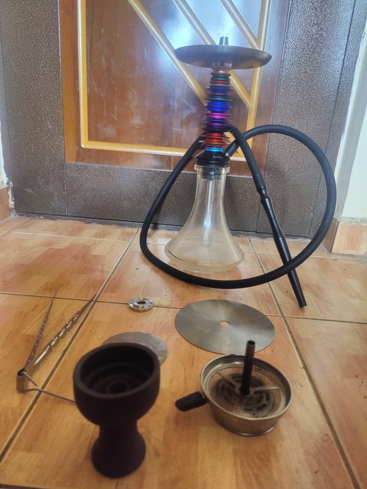 Vând sau schimb Narghilea