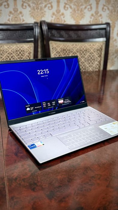 Ноутбук Asus Zenbook 13