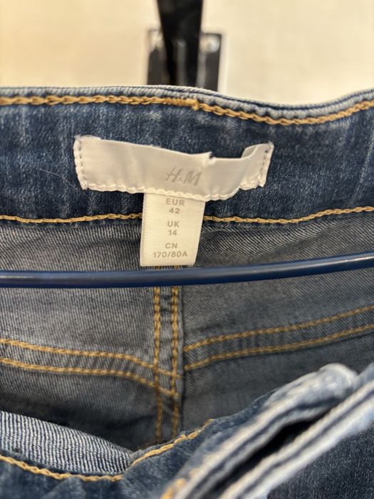 Джинсовые шорты H&M
