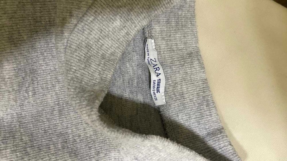Кроп топ футболка ZARA