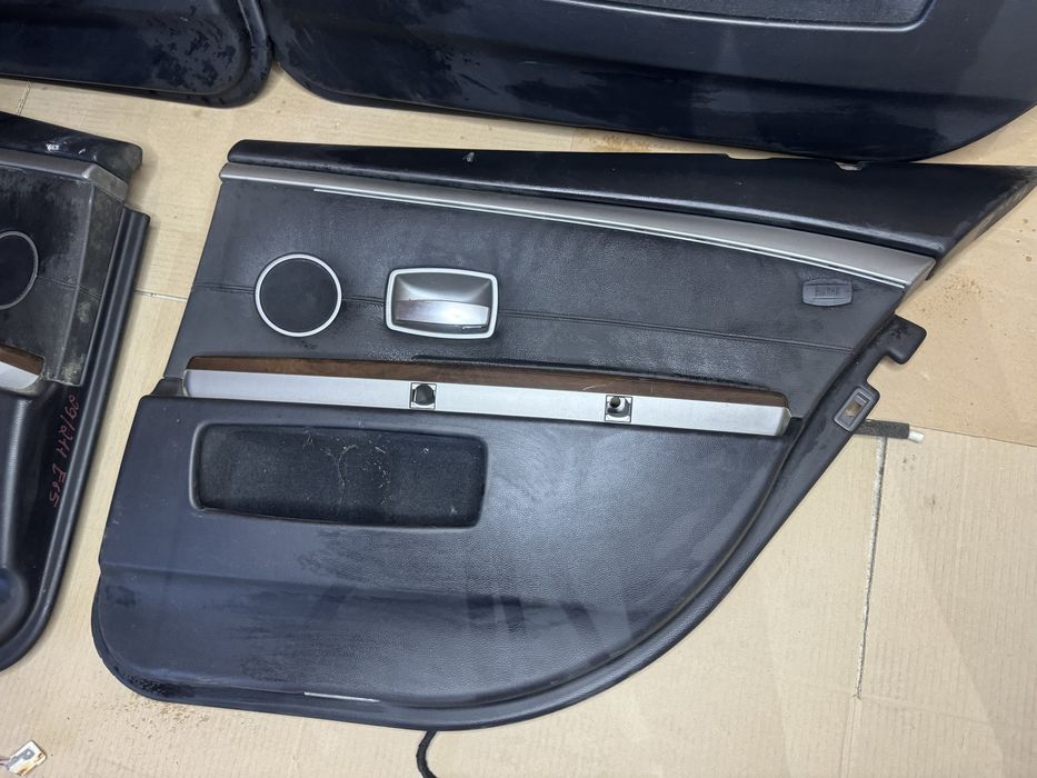 Дверные обшивки на БМВ Е65