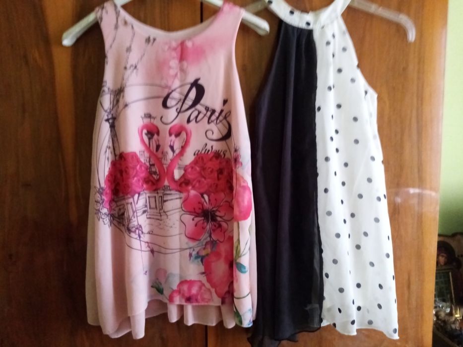 Продавам детски роклички, носени, много добре запазени, 5-7 години