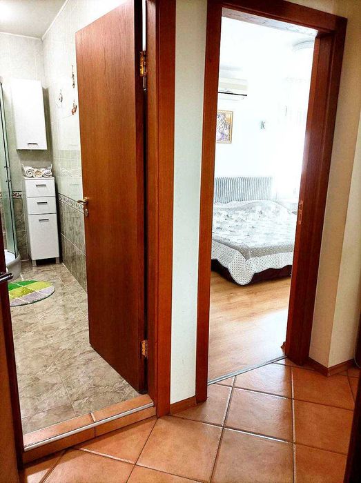 Продава се Тристаен апартамент в Варна, Център - 75 кв.м за 1870 €/кв.м - Снимка #8