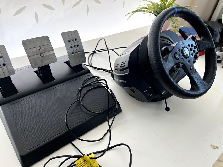 Волан Thrustmaster T300 RS GT Edition за PlayStation 5, 4, 3 & PC