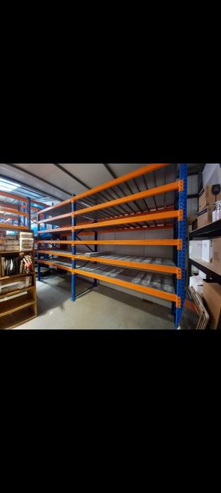 Rafturi metalice profesionale