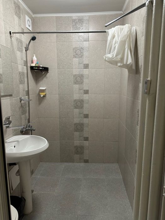 Дава се под наем Тристаен апартамент в София, Лозенец - 90 кв.м за 612 € - Снимка #16