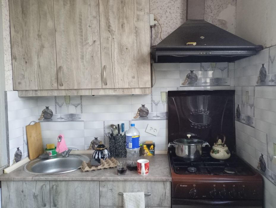 Kvartira sheriklikka oilaga qizlarga. 2 ta qiz olinadi.