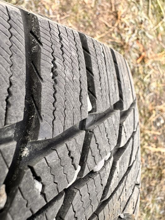 Шины зимние пр-во Корея