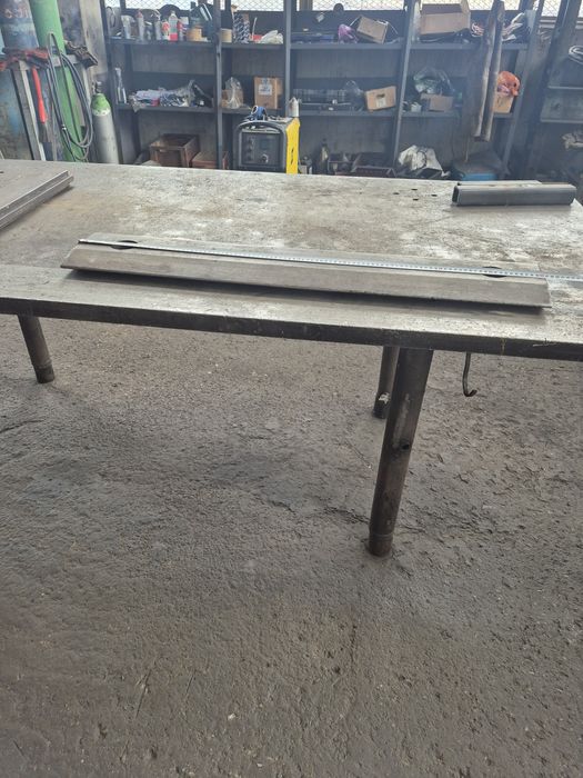 Нож и птизма за абкант.