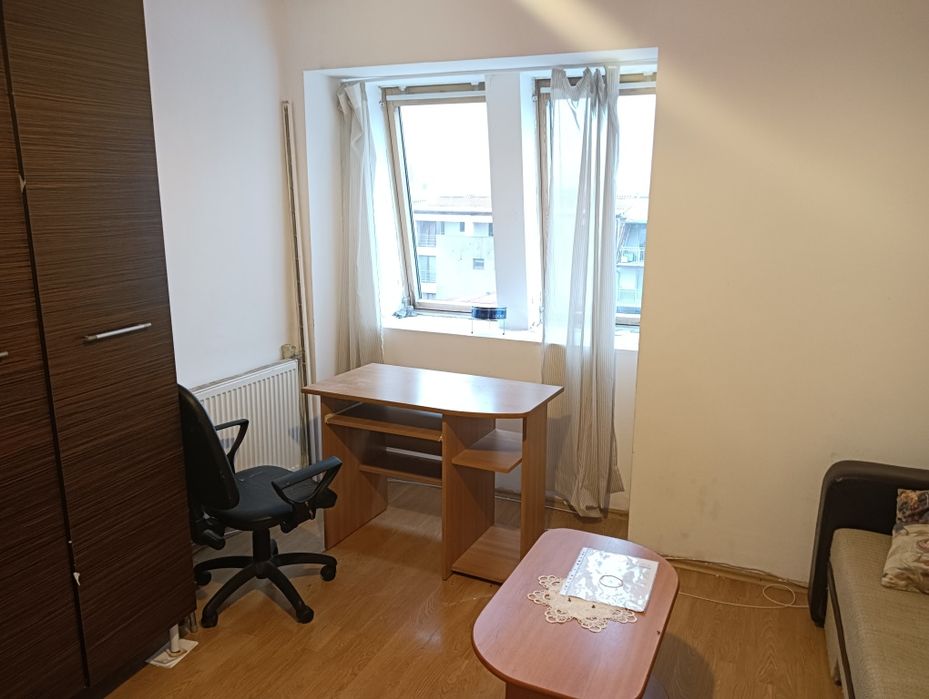 Pachet mobila  5 la preț de canapea