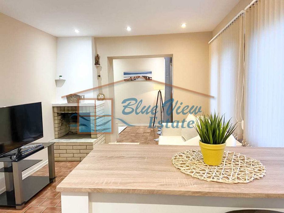 Двуетажна къща в Балчик