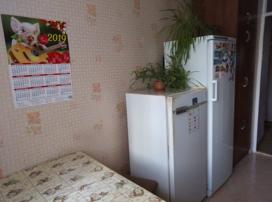 Сдам комнату девушке (р-н ТЦ Евразия)