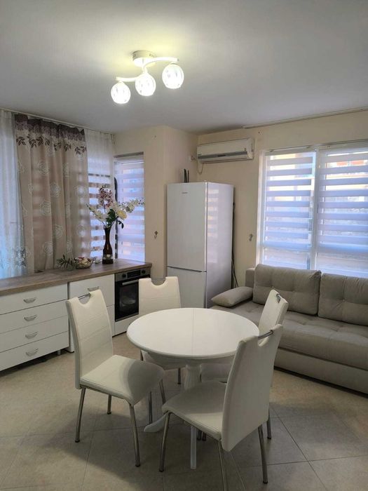 Продава се Двустаен апартамент в Поморие - 70 кв.м за 948 €/кв.м - Снимка #8