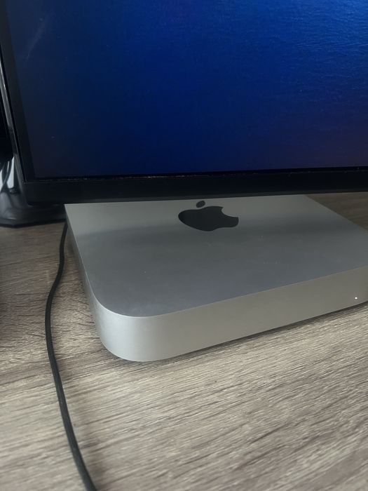 Mac mini M2 8-core