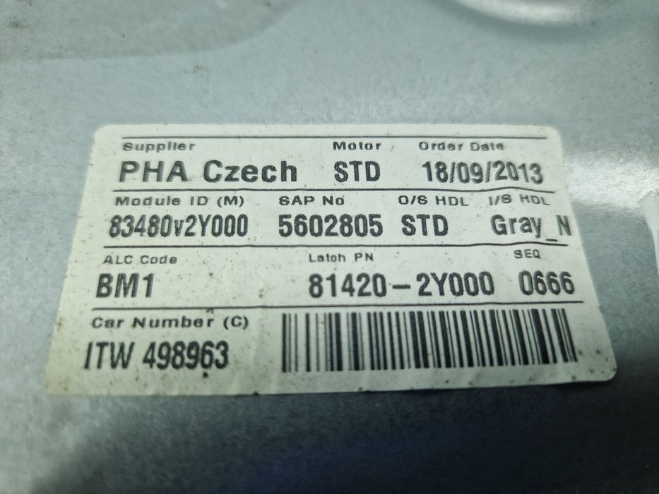 Macara electrica geam dreapta spate Hyundai ix35 (LM) [Fabr 2010-2017]