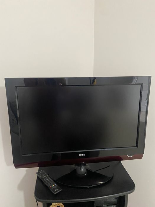 Vând televizor plasmă