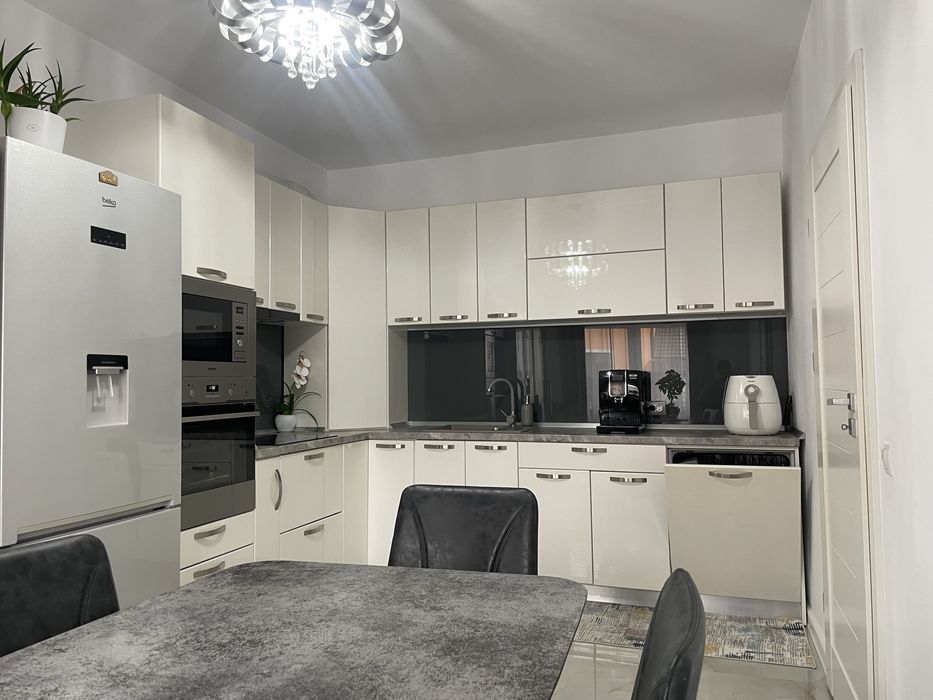 Casa duplex de vanzare utilata mobilata, Calea Cisnadiei, Arhitectilor