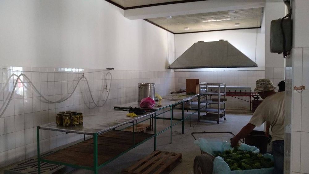 Продается производственная база со всеми коммуникациями 1,22 га.