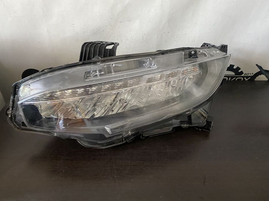 Far stanga full led Honda Civic an 2015-2020