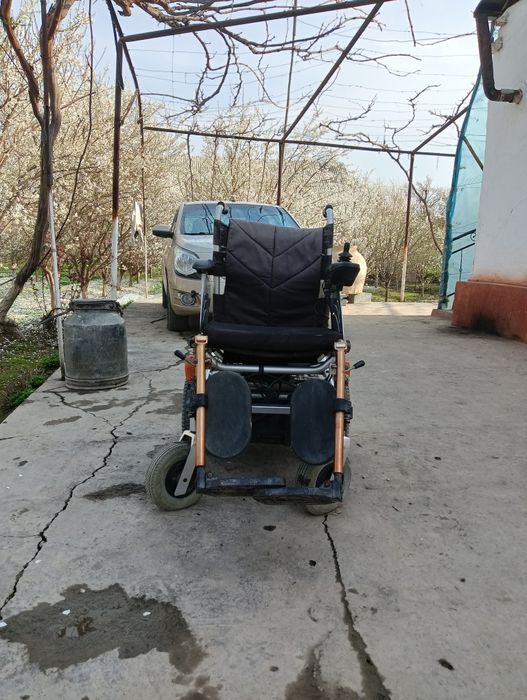 Электрический инвалидная коляска