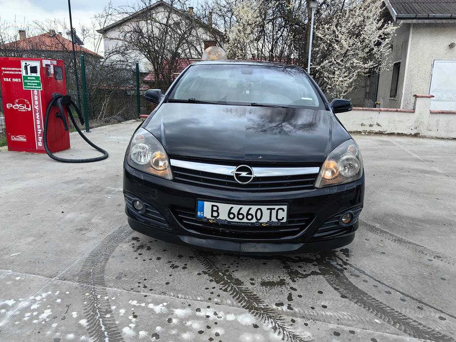 Opel Astra H GTC